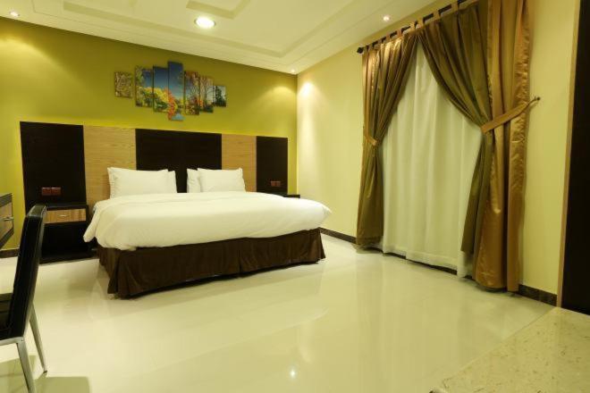 Tulip Al Rawdah Aparthotel Riyadh Rum bild